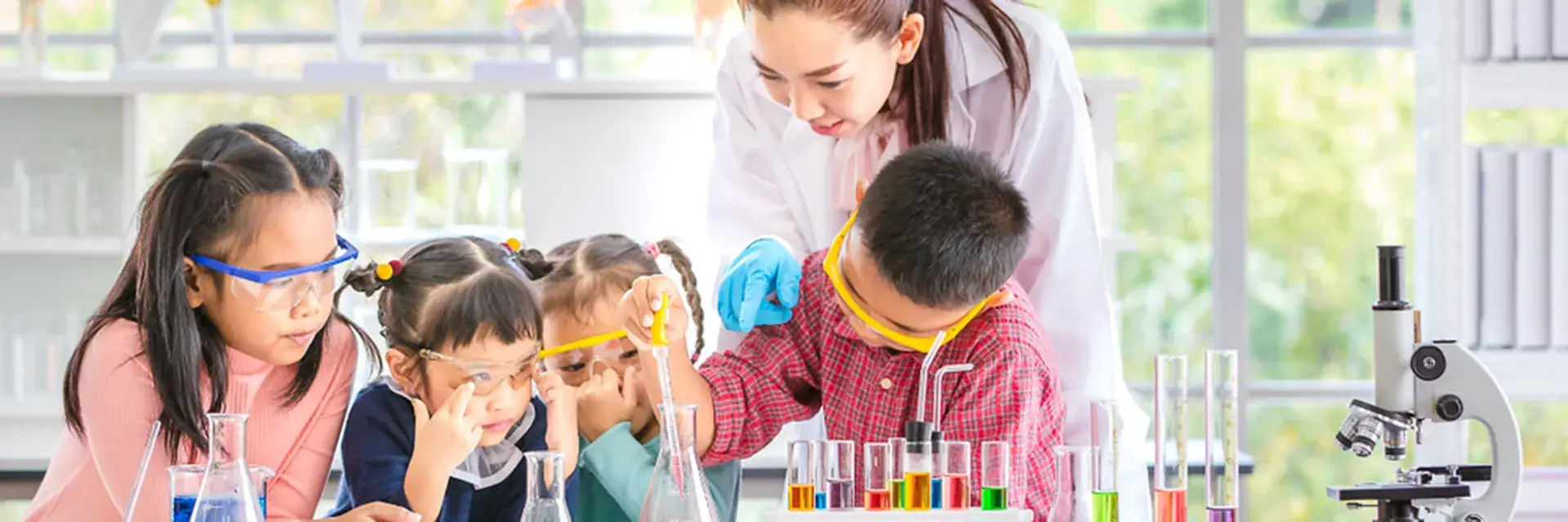 Educational Lab Equipments Manufacturers